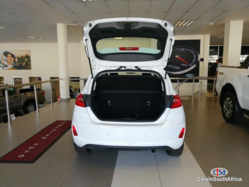 Ford Fiesta 1.0T Trend Manual 2019 - image 7