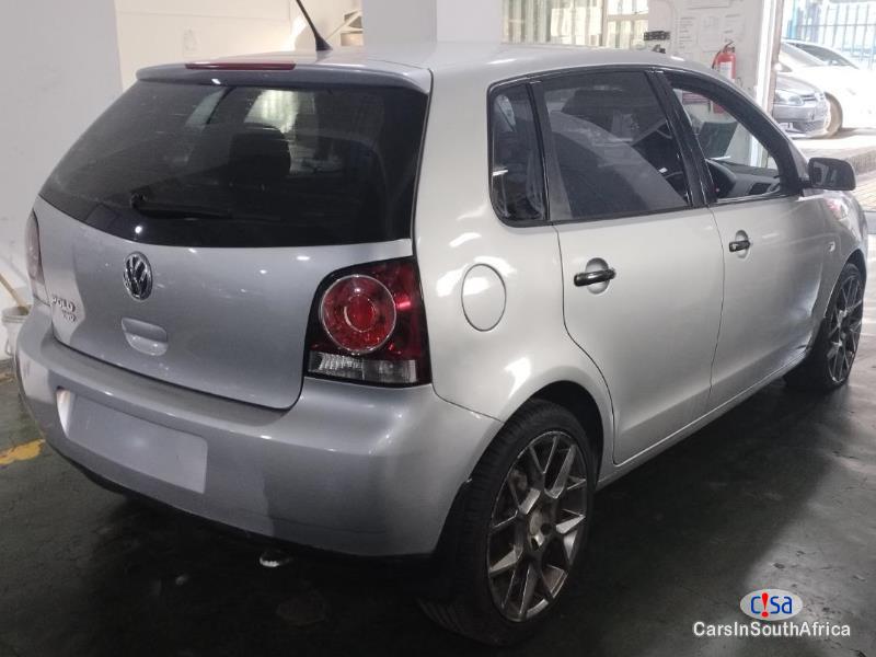 Volkswagen Polo 1.4 Manual 2013 - image 2