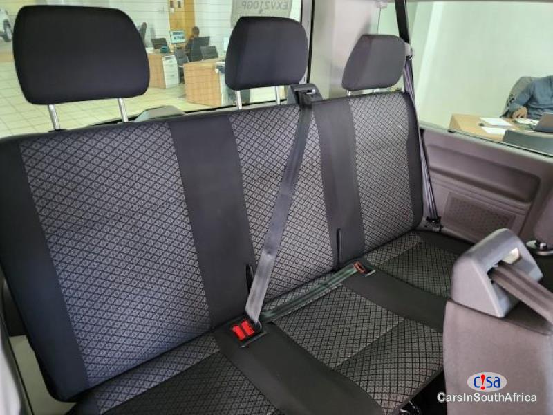 Volkswagen Kombi 2.0 Automatic 2018 - image 5