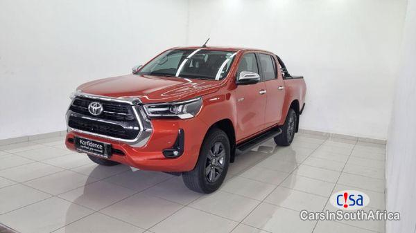 Toyota Hilux 2.8 Automatic 2023 - image 3