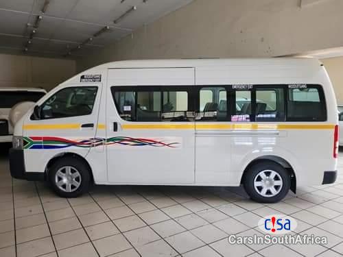 Toyota Quantum 2.5 Sesifikile 16 Seats ( +27 685845776 Manual 2018 - image 2
