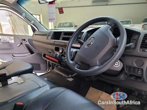 Toyota Quantum 2.5 Sesifikile 16 Seats ( +27 685845776 Manual 2018 - image 4