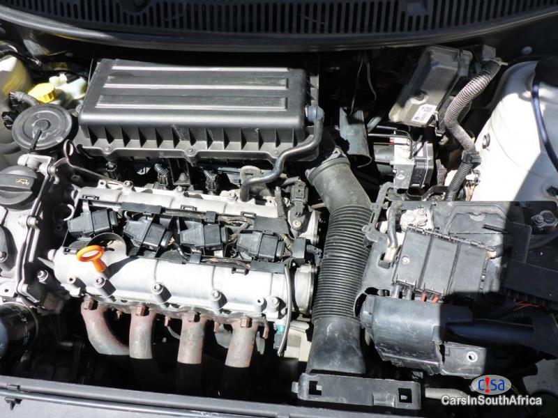 Volkswagen Polo 1.6 Automatic 2013 - image 7