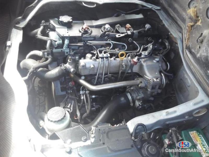 Toyota Quantum 2.5 Manual 2013 - image 6