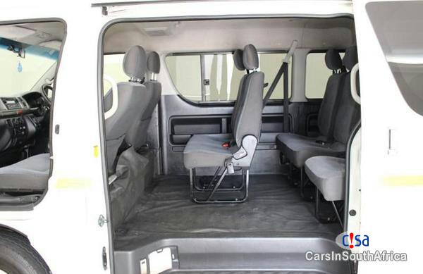 Toyota Quantum Manual 2015 - image 6
