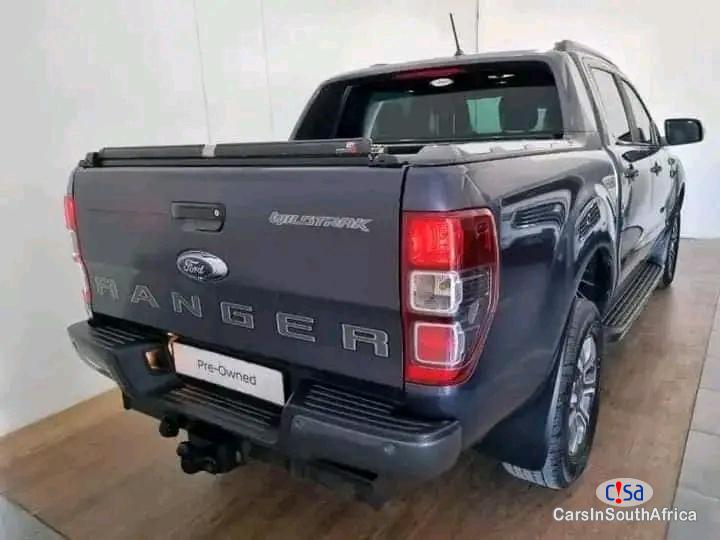 Ford Ranger 2.0 Automatic 2017 - image 2