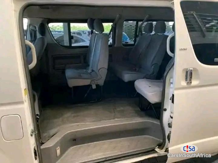 Pictures of Toyota Quantum 2.8 Manual 2012