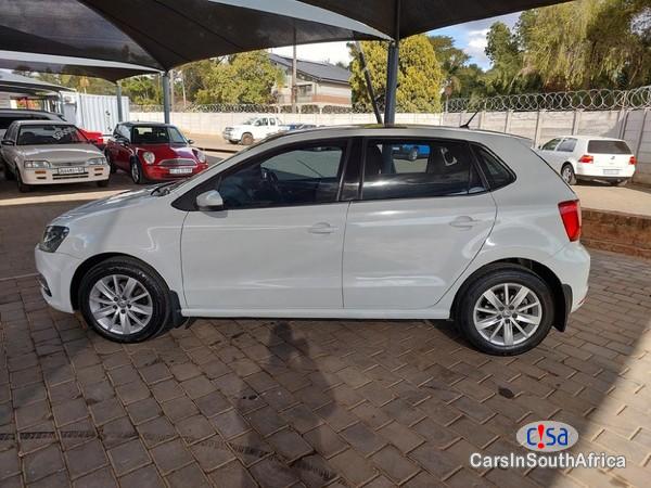 Volkswagen Polo 0616417846 Manual 2017 - image 4