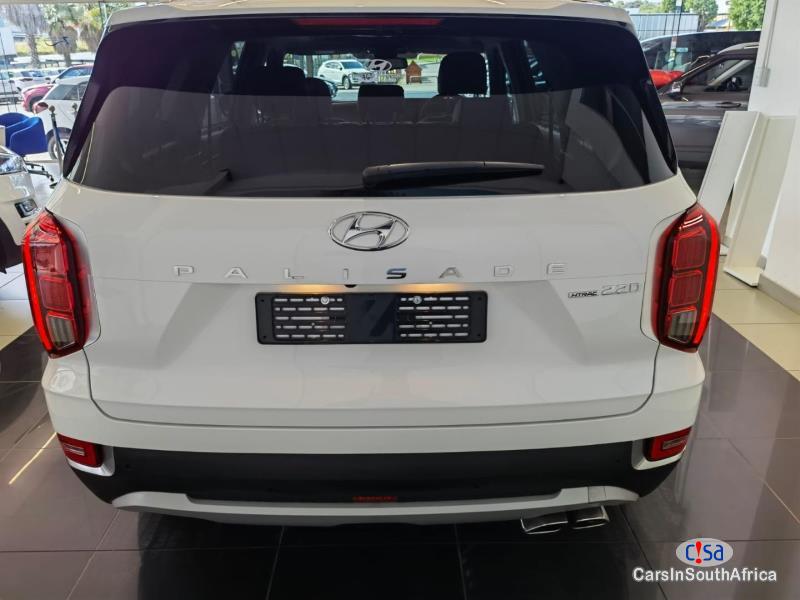 Hyundai 2.2 Automatic 2022 - image 2