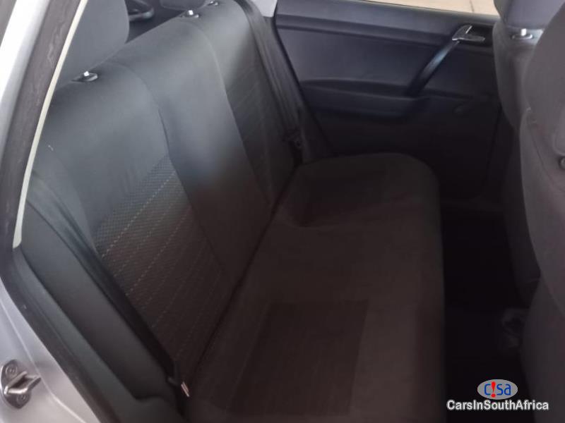 Volkswagen Polo 1.4 Manual 2014 - image 6