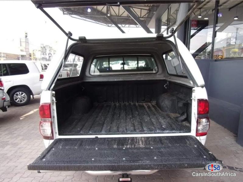 Picture of Toyota Hilux Manual 2015 in Mpumalanga