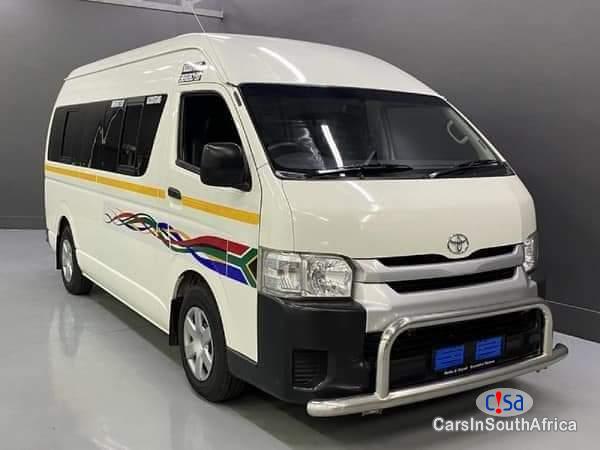 Toyota Quantum Manual 2022 - image 2