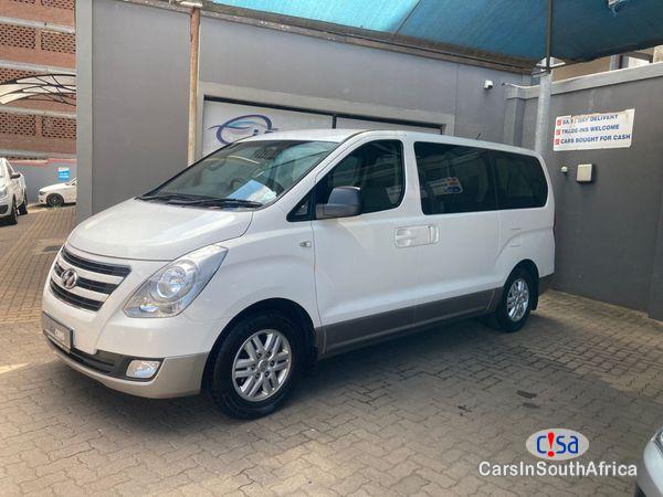 Pictures of Hyundai H-1 2.5 CRDi VGT Wagon Auto Automatic 2012