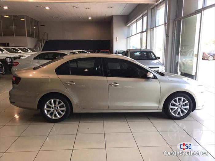 Volkswagen Jetta Automatic 2016 - image 5