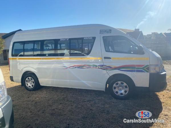 Toyota Quantum 2 5 0671651564 Manual 2020 - image 11