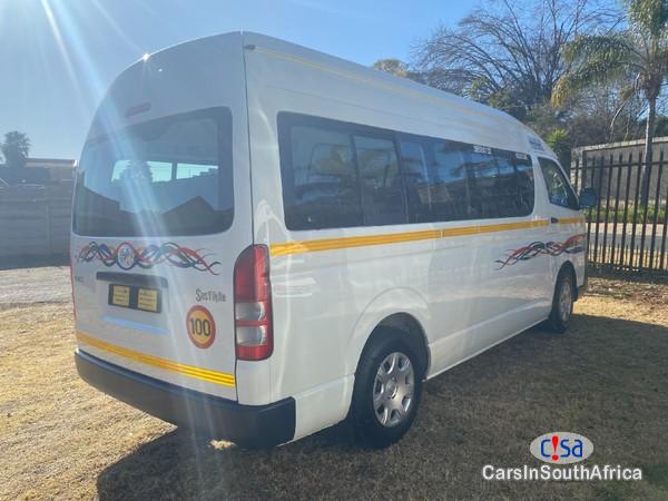 Toyota Quantum 2 5 0671651564 Manual 2020 - image 12