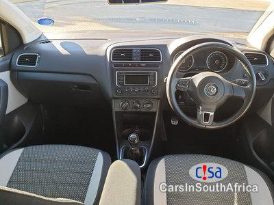 Volkswagen Polo 1 6 0671651564 Manual 2014 in Limpopo - image