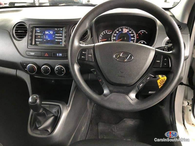 Hyundai i10 1.25 Manual 2015 - image 6