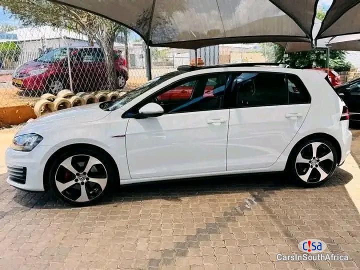 Volkswagen Golf Manual 2016 - image 7
