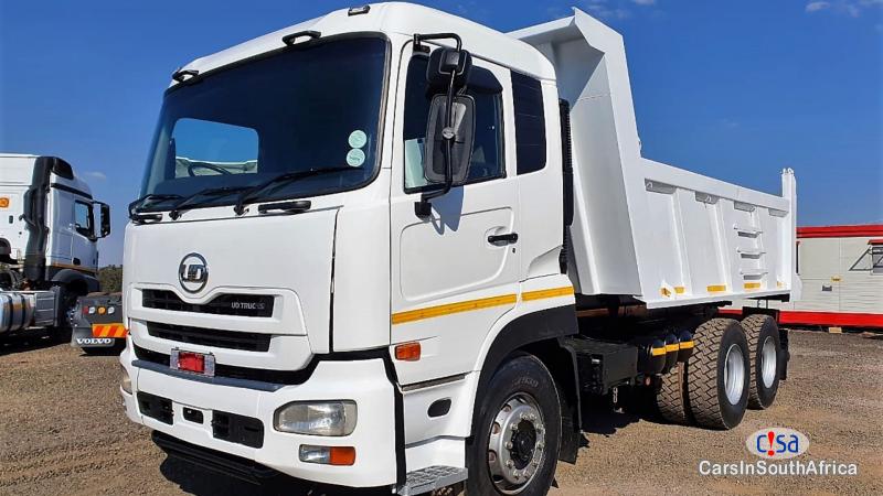 Nissan 5.2 Automatic 2016 - image 12