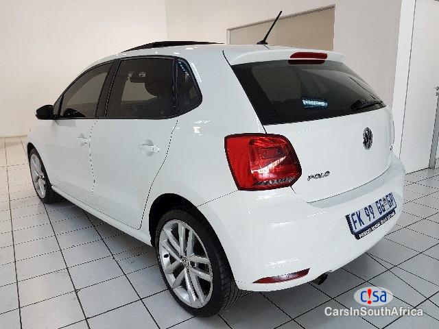 Volkswagen Polo Tsi Highline Manual 2017 - image 18