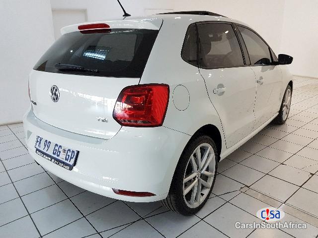 Volkswagen Polo Tsi Highline Manual 2017 - image 3