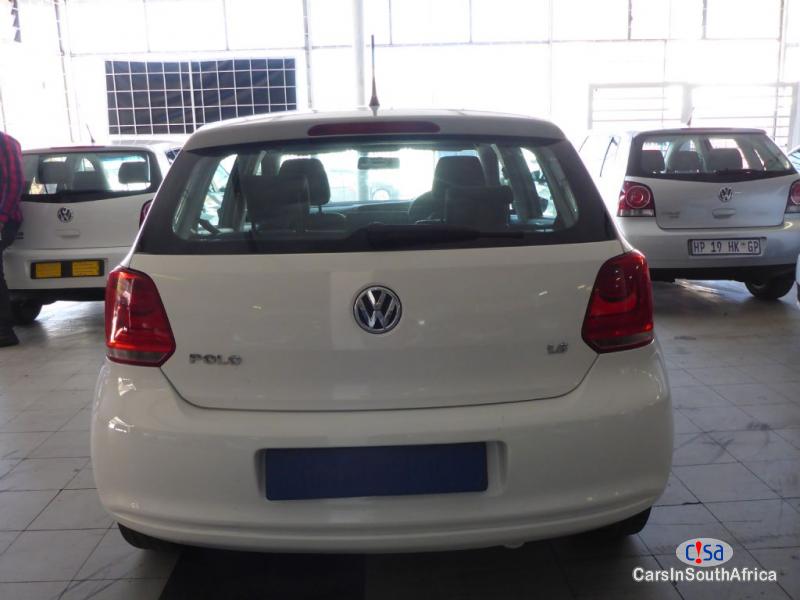 Volkswagen Polo 1.4 Manual 2013 - image 2