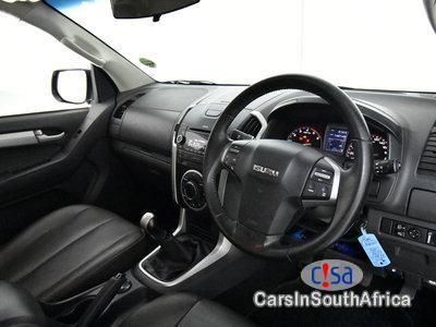 Isuzu KB Series 300 D-TEQ LX DOUBLE CAB BAKKIE Manual 2014 in North West