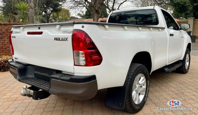 Toyota Hilux 2.4 Manual 2018 - image 8