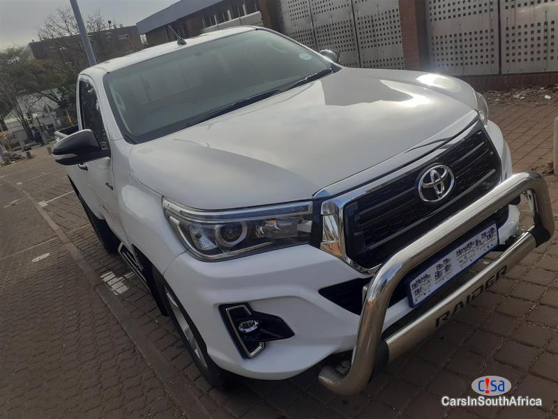 Toyota Hilux 2.4 Manual 2018 - image 4