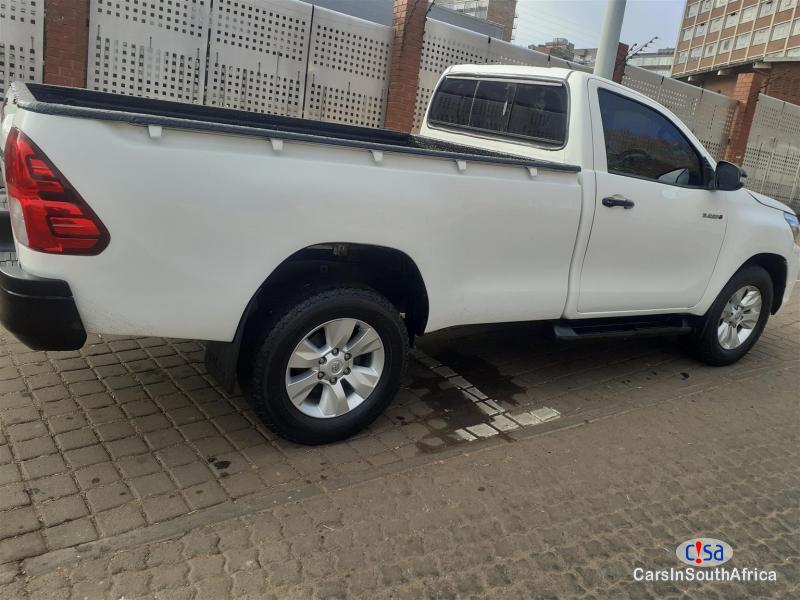 Toyota Hilux 2.4 Manual 2018 - image 6