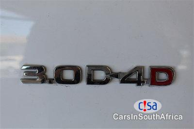 Toyota Hilux Manual 2010 - image 8