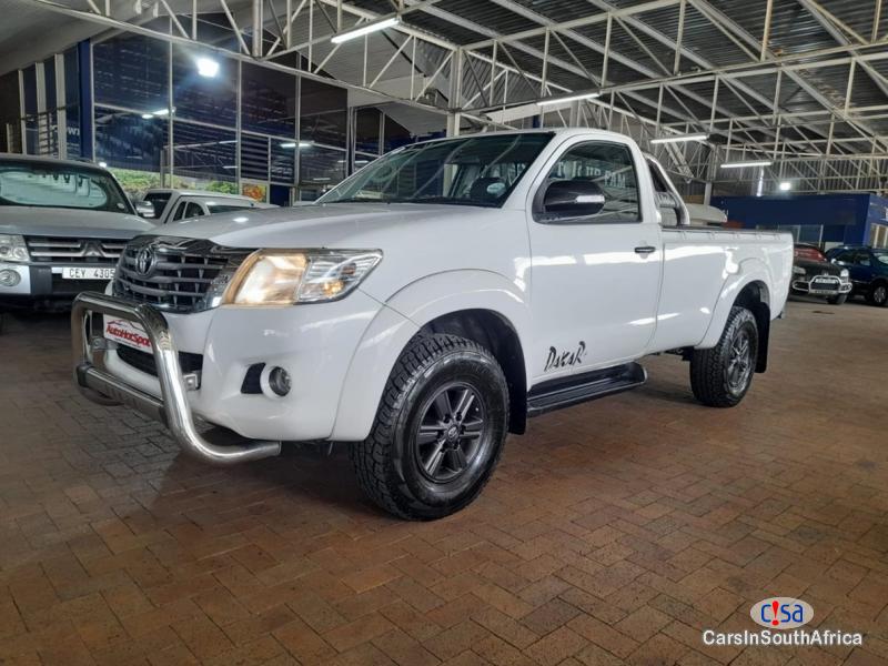 Toyota Hilux 2.7 Manual 2015 - image 12