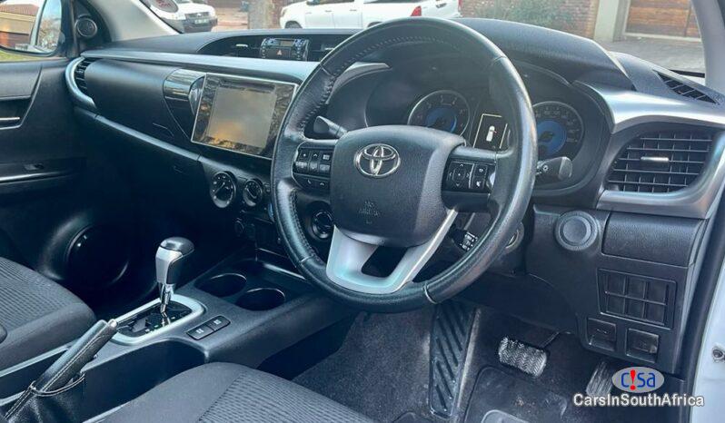 Toyota Hilux 2.8 Automatic 2018 - image 9