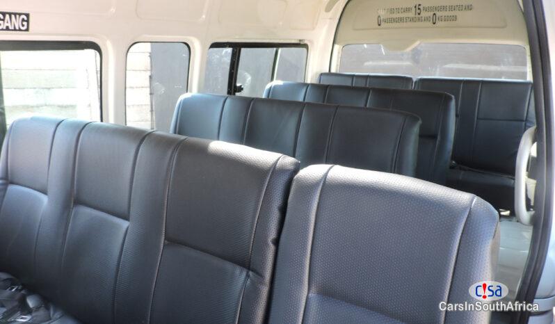 Toyota HiAce 2.7 Manual 2019 - image 8