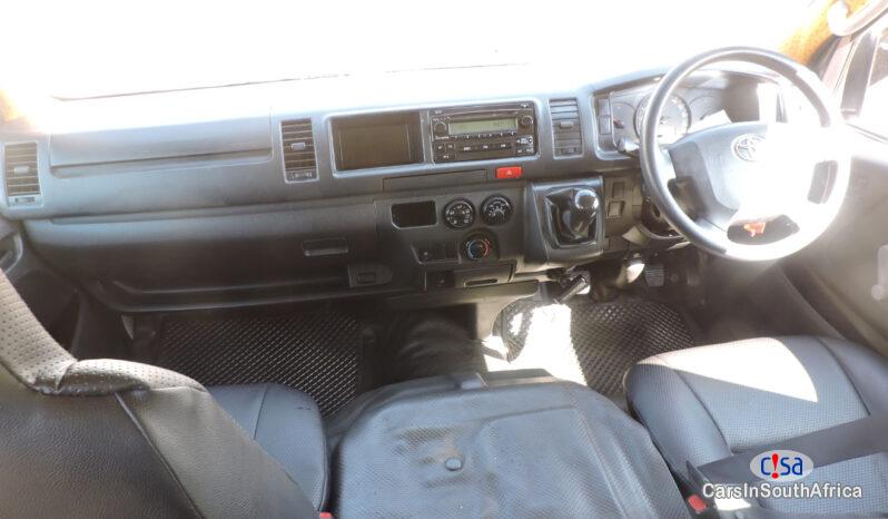 Toyota HiAce 2.7 Manual 2019 - image 9