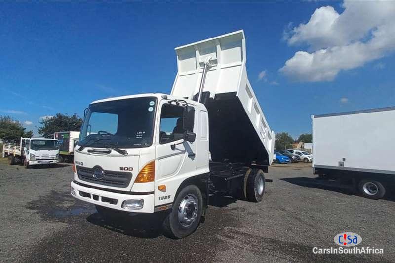 Toyota 5.6 Manual 2016 - image 6