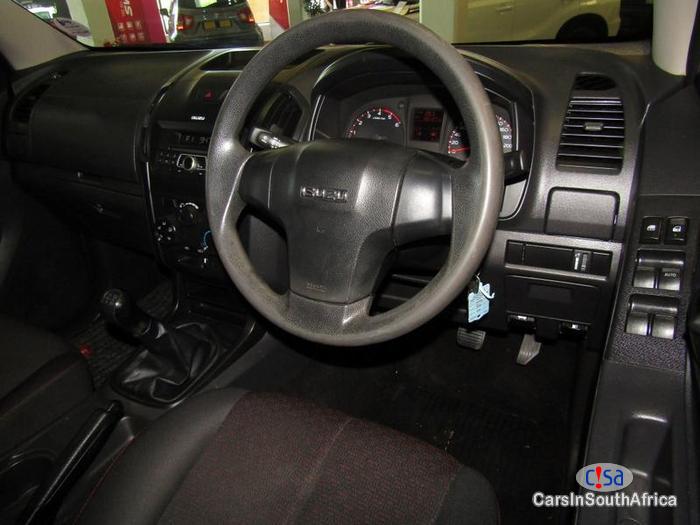 Isuzu KB250 Manual 2015 in South Africa