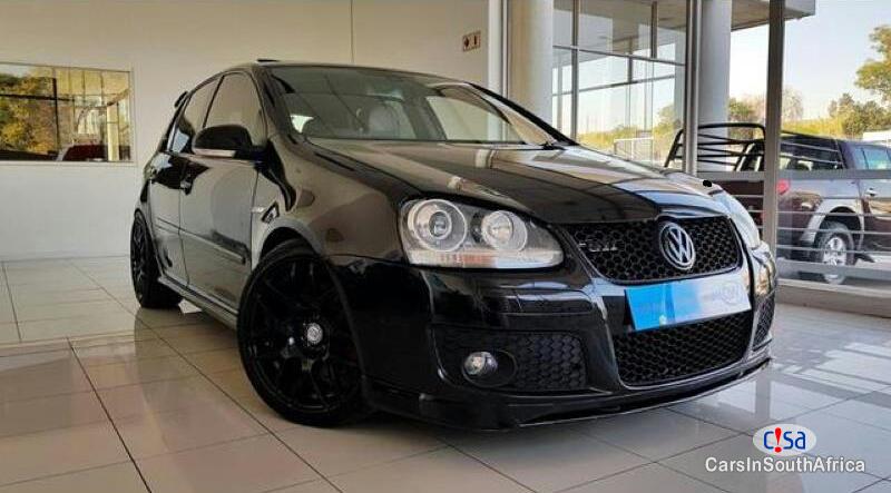 Pictures of Volkswagen Golf 2.0 Manual 2009