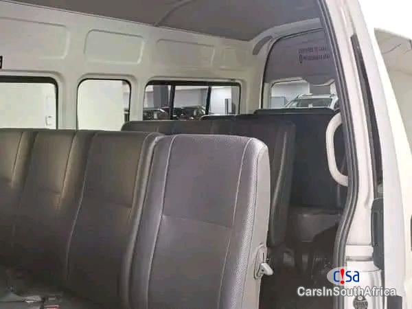 Toyota Quantum 2022 Toyota Quantum 2.5 D4D 0698183175 Manual 2022 in Mpumalanga - image