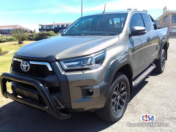 Toyota Hilux 2.8 GD-6 Raised Body Legend 4X4 (0684957752 Automatic 2020