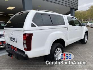 Isuzu KB250 2.5 Manual 2015 - image 2