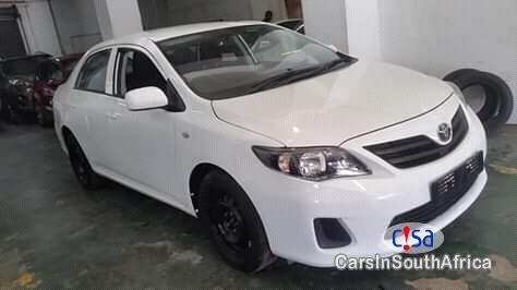 Toyota Corolla Manual 2017 - image 2