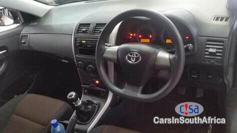 Toyota Corolla Manual 2017 - image 4