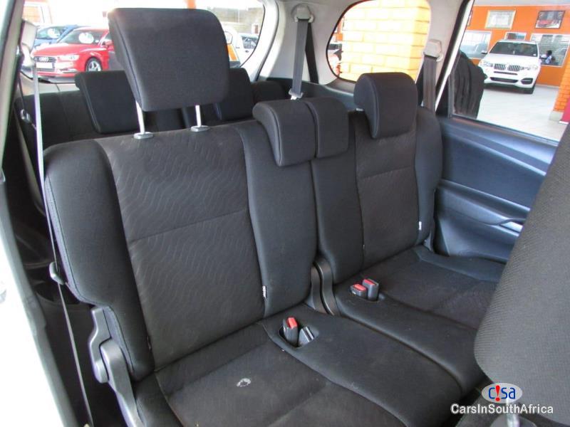 Toyota Avanza Avarza Manual 2017 in Eastern Cape - image