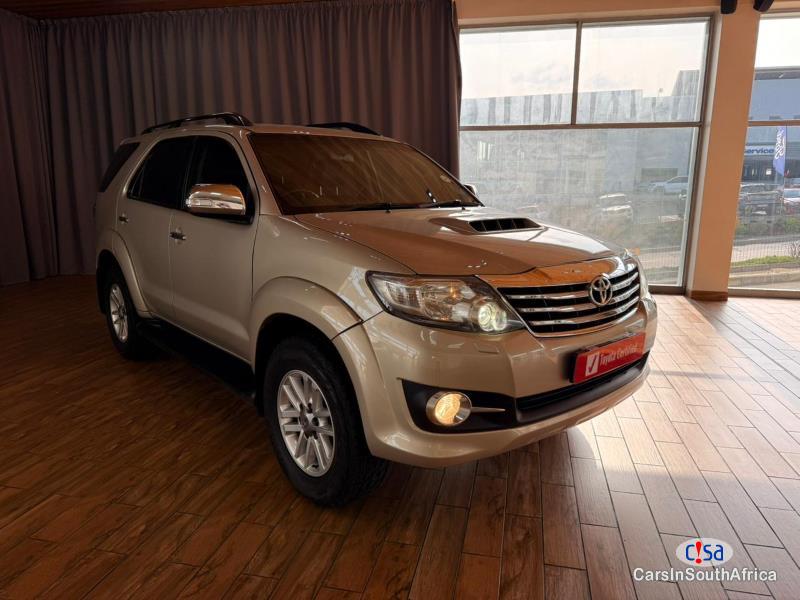 Toyota Fortuner 3.0 Toyota Fortuner Call Or WhatsApp 0848069549 Manual 2015 - image 3