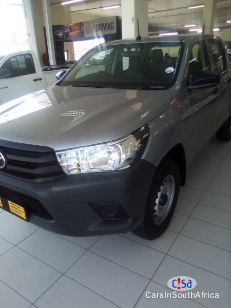 Toyota Hilux Manual 2018 - image 4