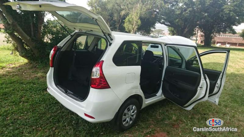 Toyota Avanza Manual 2016 - image 2