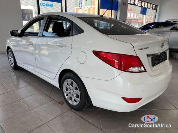 Hyundai Accent 1.6 Call 081 494 5928 Automatic 2015 - image 2