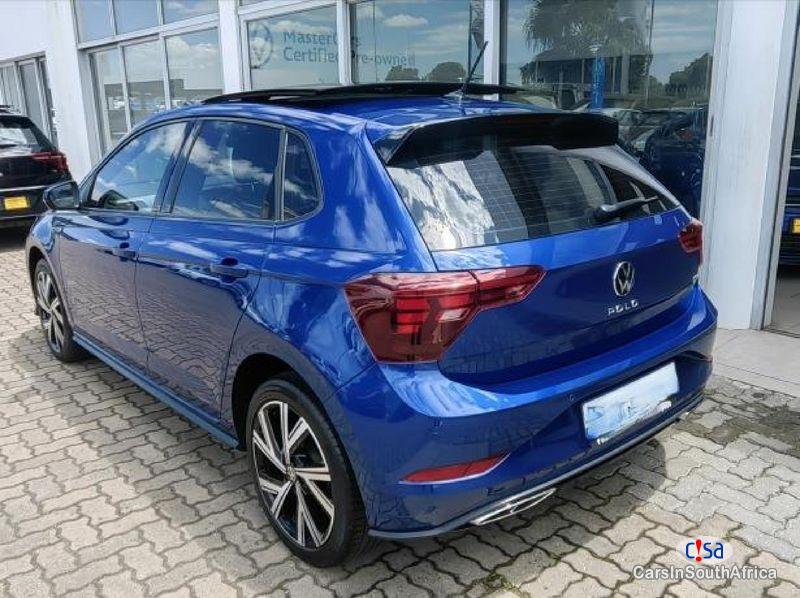 Volkswagen Polo 1.0 Automatic 2021 - image 2